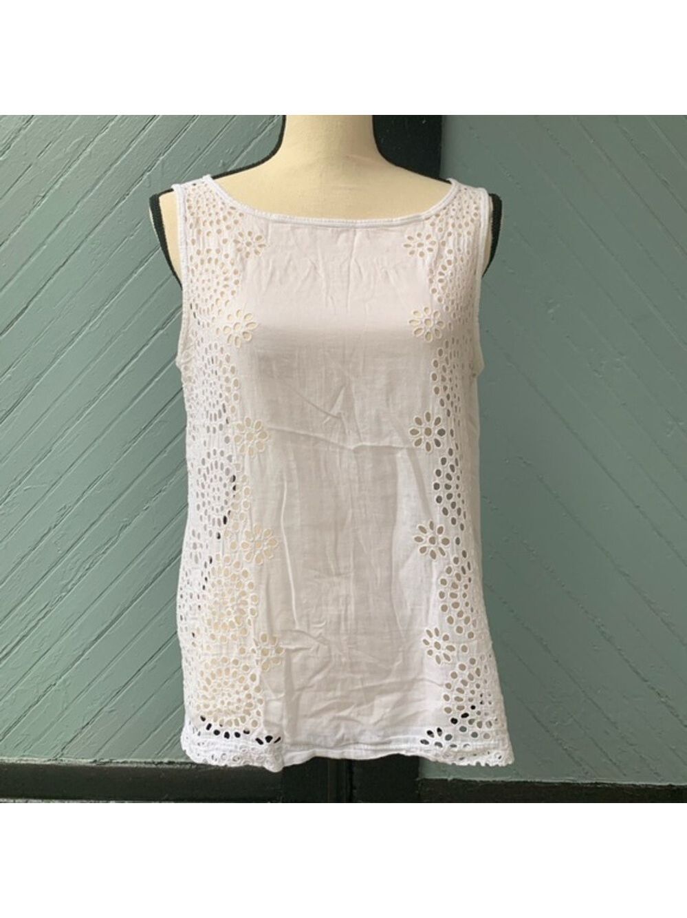 Loft White Linen Crotchet Top - Picture 1 of 3